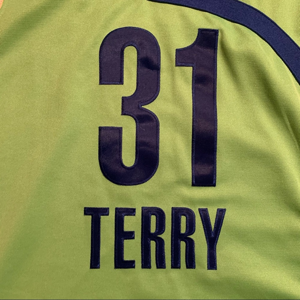 Jason Terry Throwback Hawks Jersey